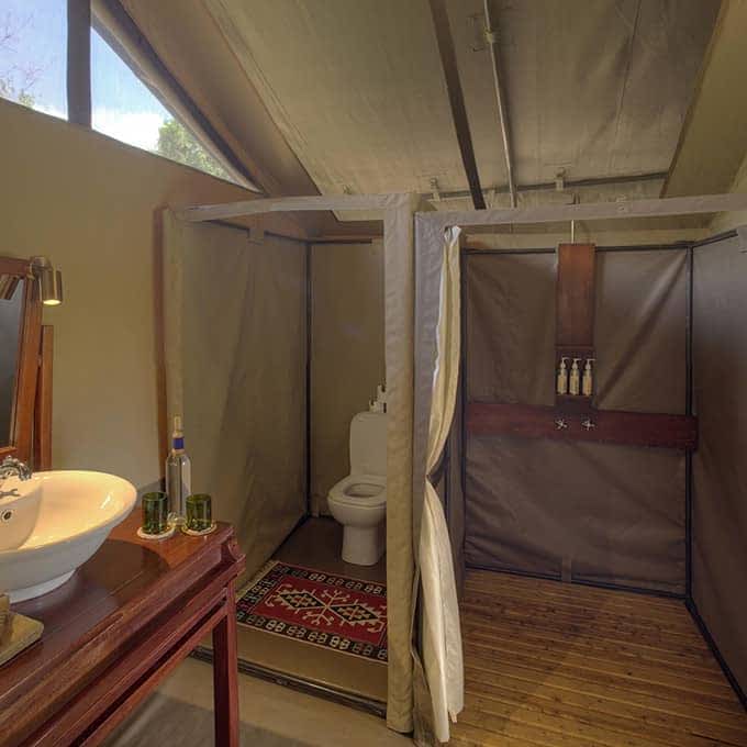 Bathroom at Kicheche Mara Camp