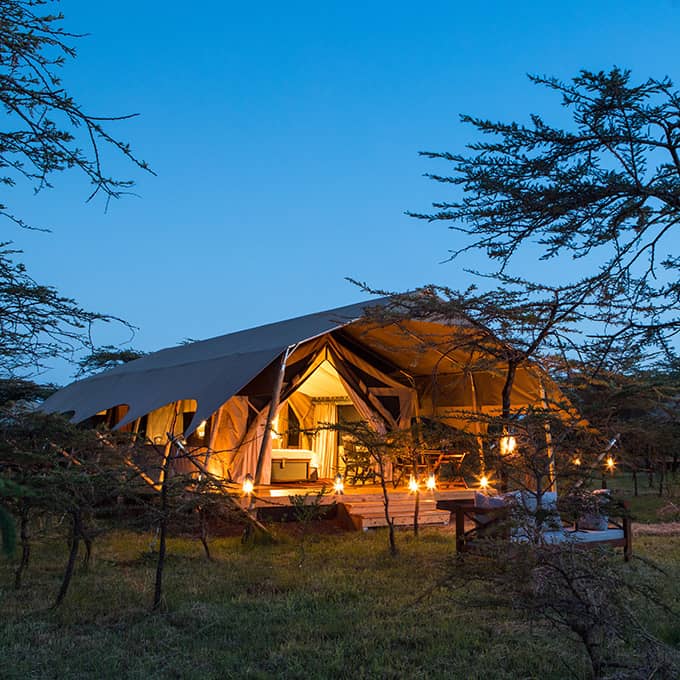 Bush bath at Mara Expedition Camp